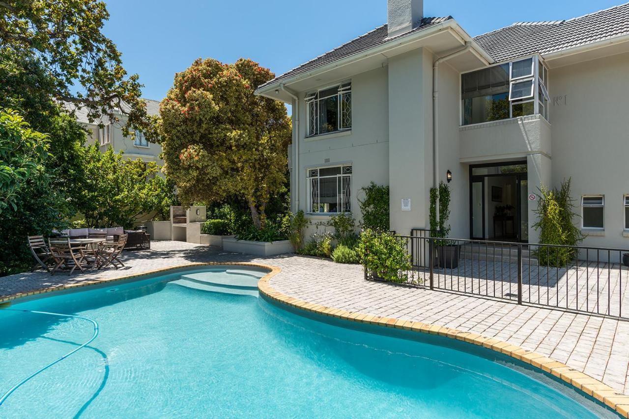 Oak Manor Hotel Kaapstad Buitenkant foto