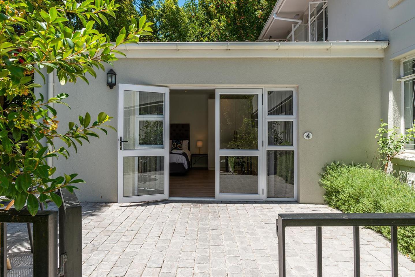Oak Manor Hotel Kaapstad Buitenkant foto